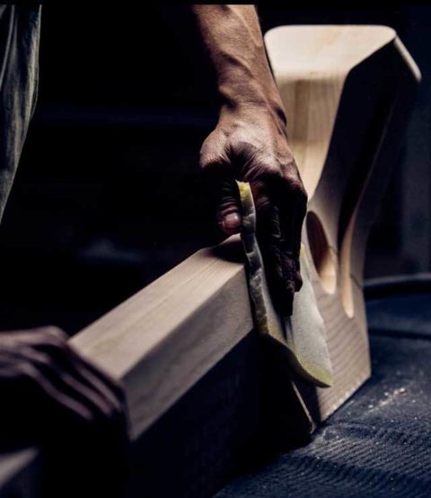 Fuoripista dettaglio lavorazione legno